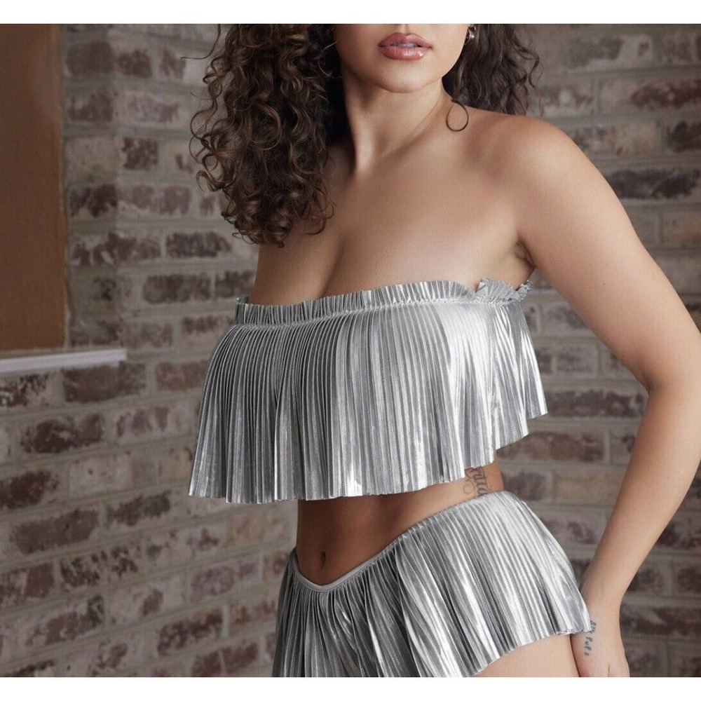 NEW SAVAGE X FENTY Pleated Lame' BANDEAU BRALETTE BRA PLUS METALLIC Silver SZ 2X